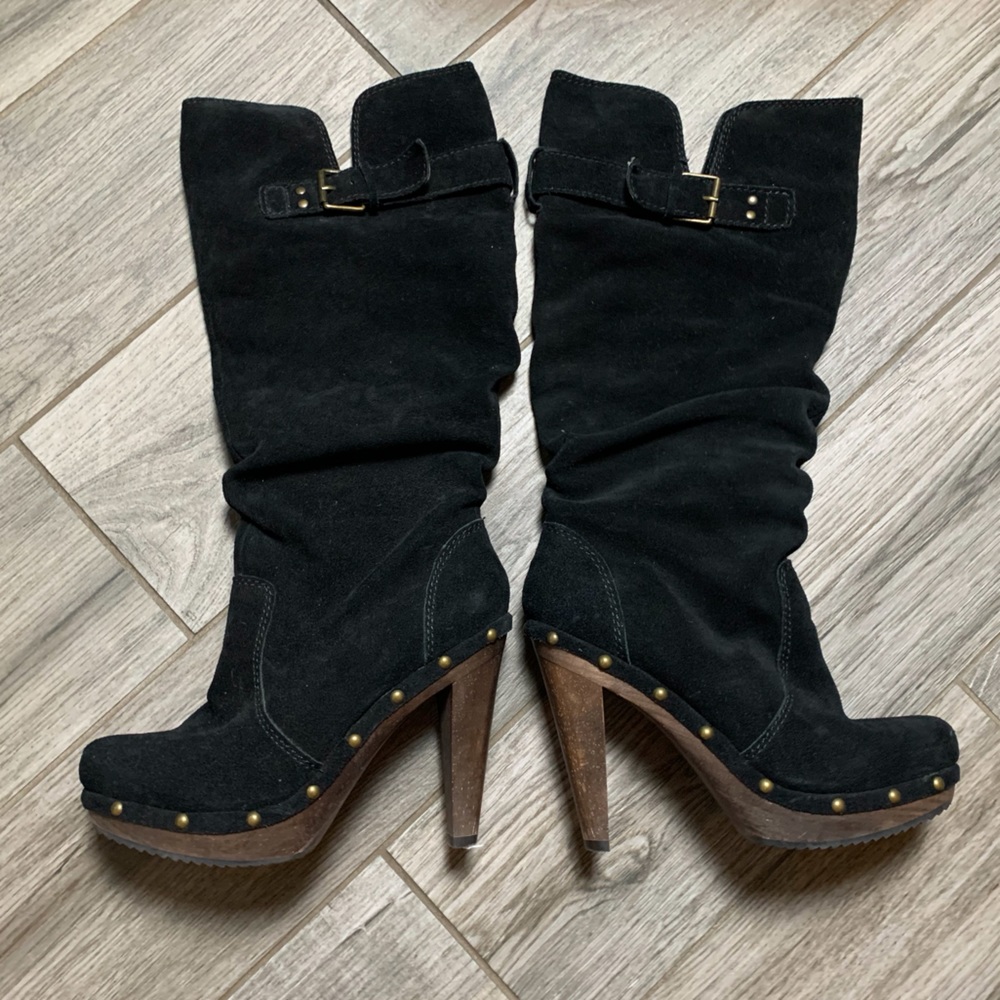 Steve Madden Luxe Yea Black Suede Studded Clog Slouch Boots Wood Heel 7 - Picture 3 of 10